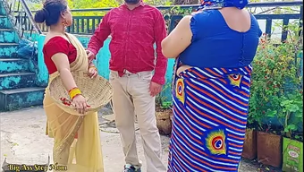 Hot step mom and daughter in outdoor Indian threesome